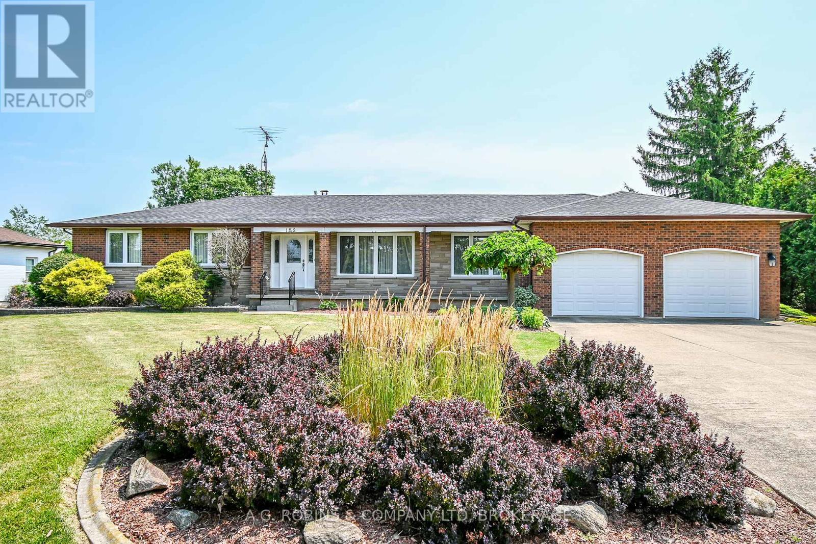 152 Doan's Ridge Road, Welland, Ontario  L3B 5N4 - Photo 2 - X12317755