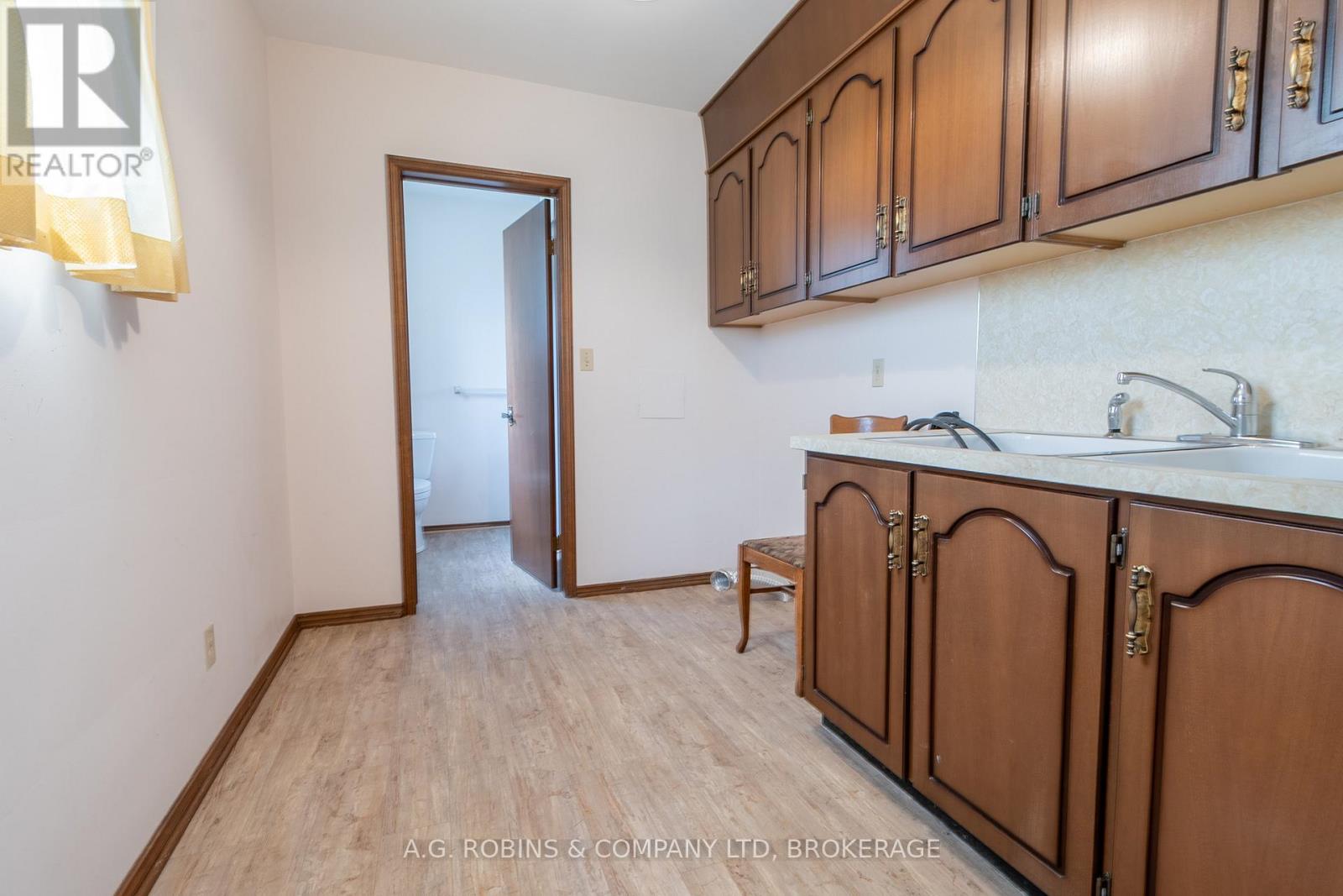 152 Doan's Ridge Road, Welland, Ontario  L3B 5N4 - Photo 24 - X12317755