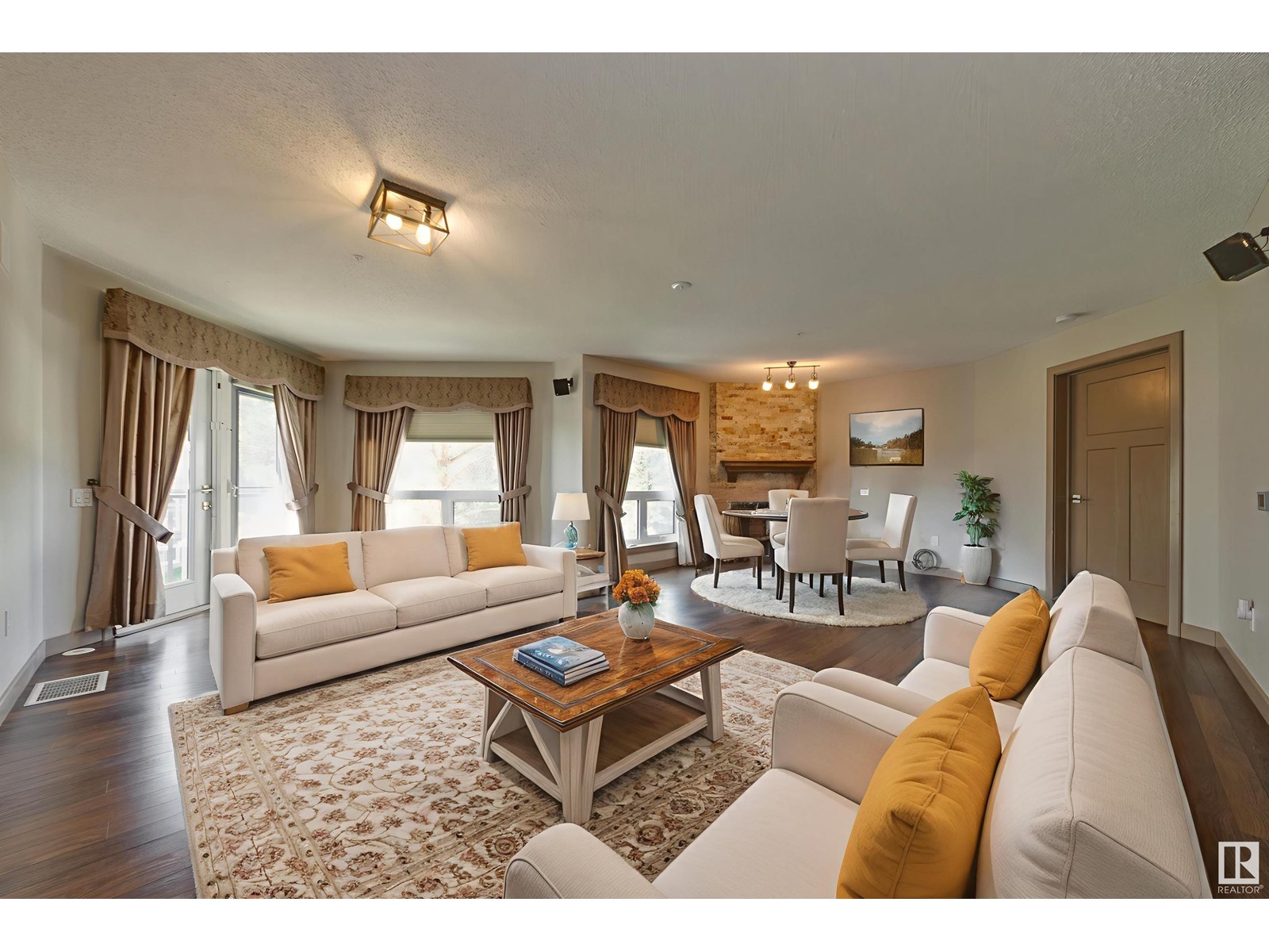 #306 7951 96 ST NW, Edmonton, Alberta