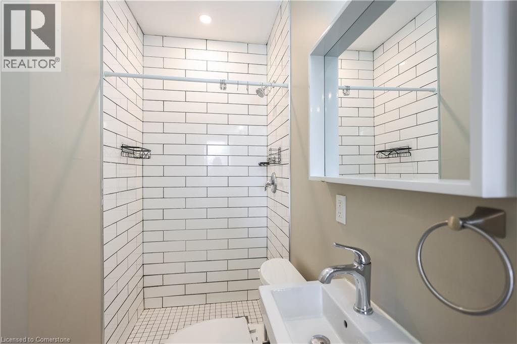 29 Ashley Street, Hamilton, Ontario  L8L 5S5 - Photo 11 - 40756269