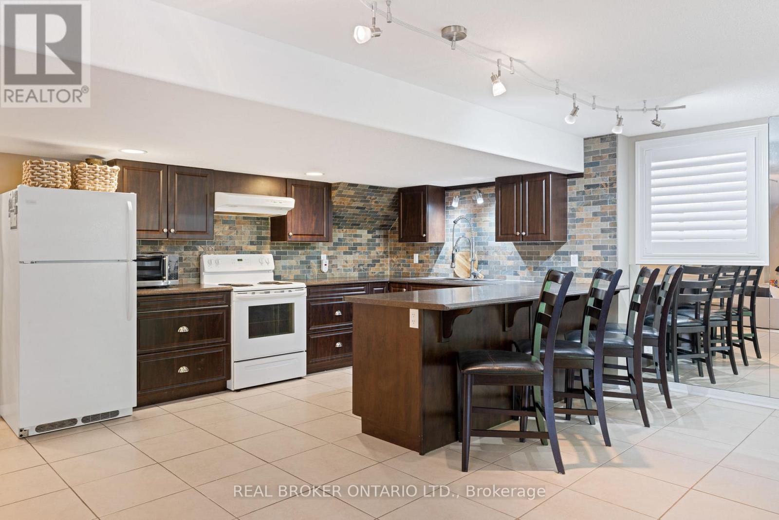 17 Coutts Court, Guelph, Ontario  N1L 1S9 - Photo 31 - X12317631