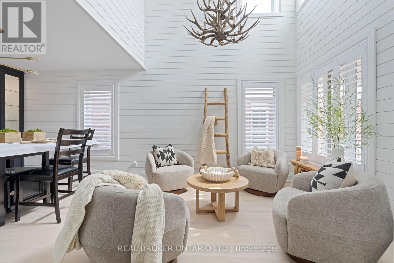 Property at 17 COUTTS COURT image 4