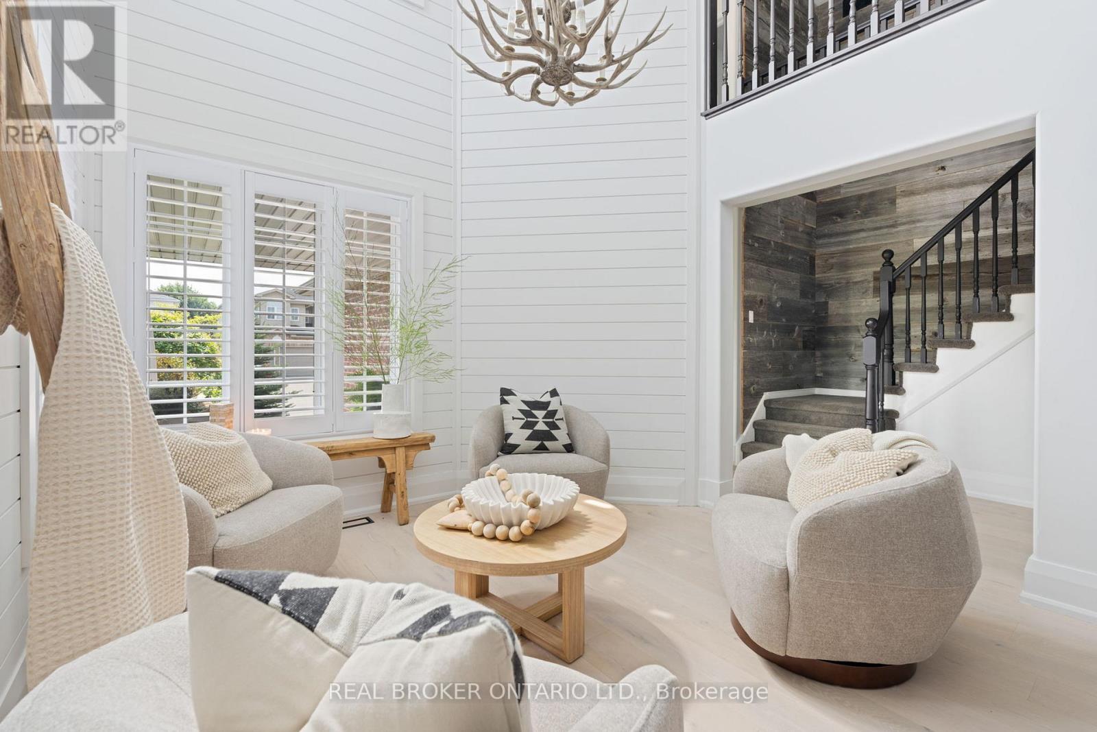 Property at 17 COUTTS COURT image 5