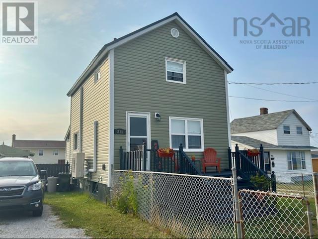 211 Ling Street, New Waterford, Nova Scotia  B1H 2W3 - Photo 1 - 202519269