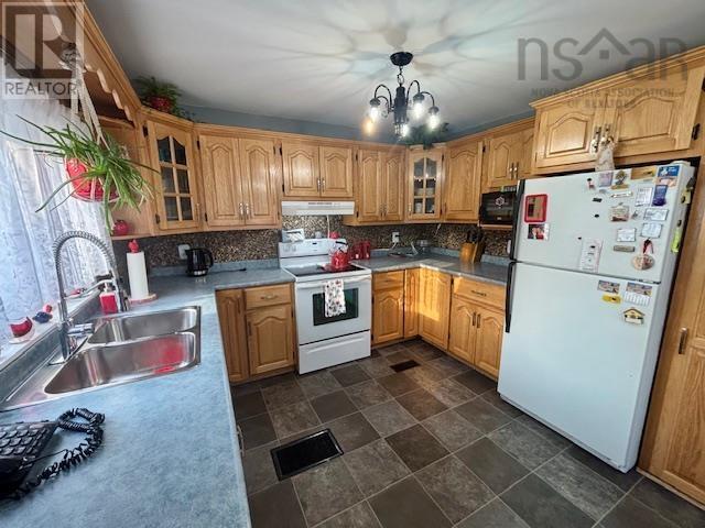 211 Ling Street, New Waterford, Nova Scotia  B1H 2W3 - Photo 9 - 202519269