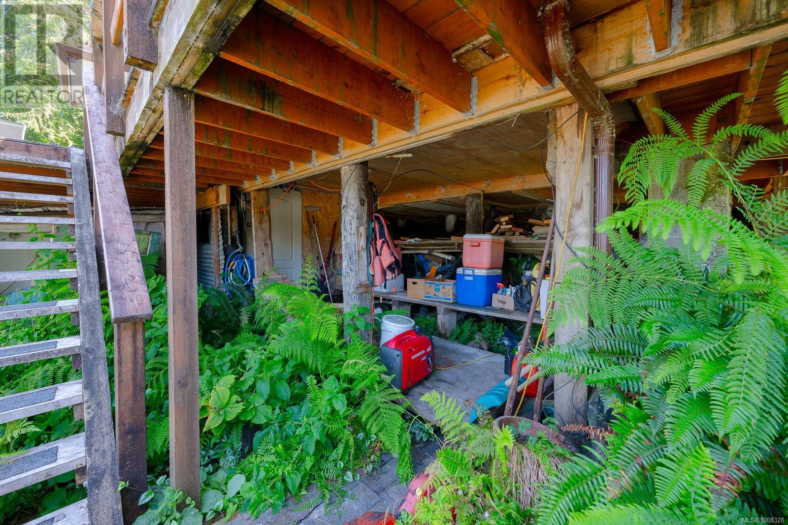 310 Tower Rd, Bamfield, British Columbia  V0R 1B0 - Photo 23 - 1008328