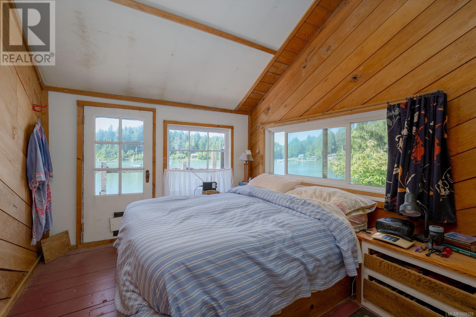 310 Tower Rd, Bamfield, British Columbia  V0R 1B0 - Photo 16 - 1008328