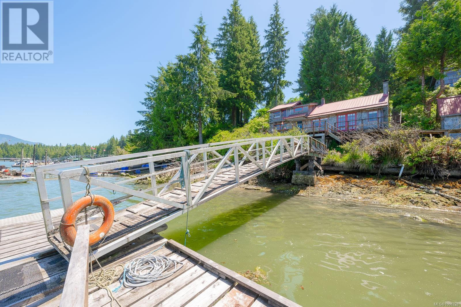 310 Tower Rd, Bamfield, British Columbia  V0R 1B0 - Photo 26 - 1008328