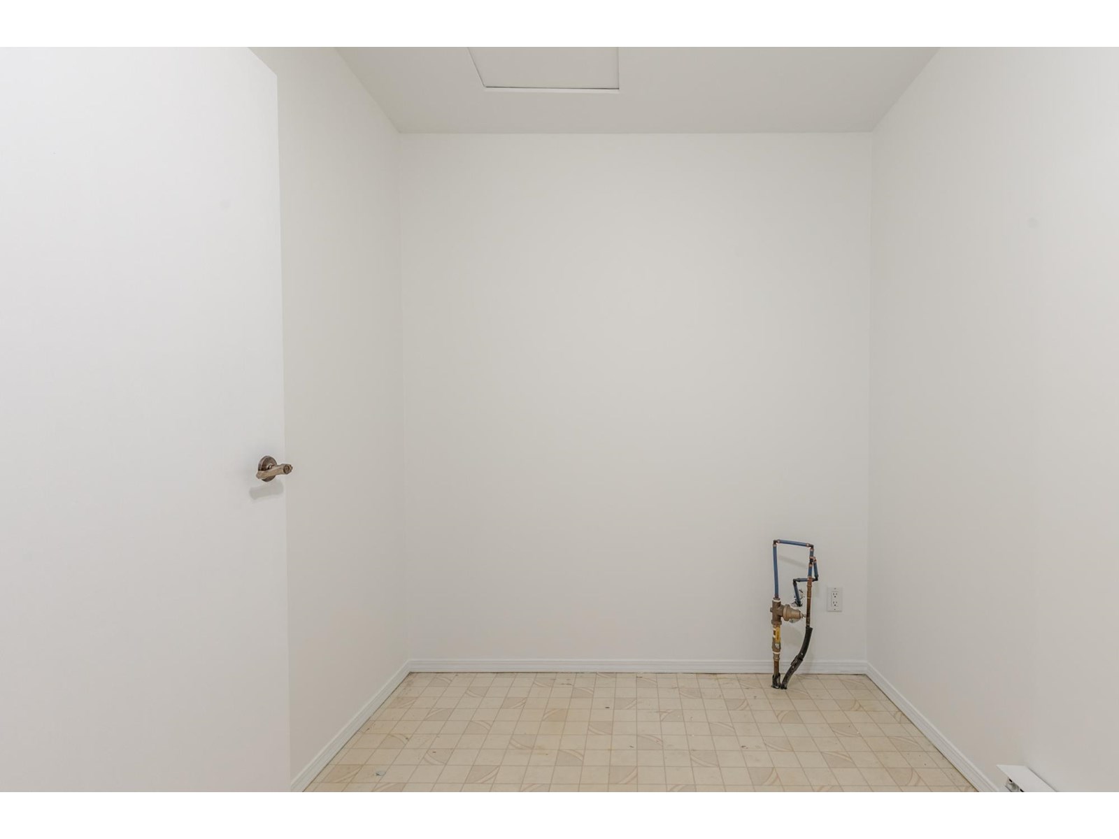 6055 W Greenside Drive, Surrey, British Columbia V3S 5M8 - Photo 25 - R3032452