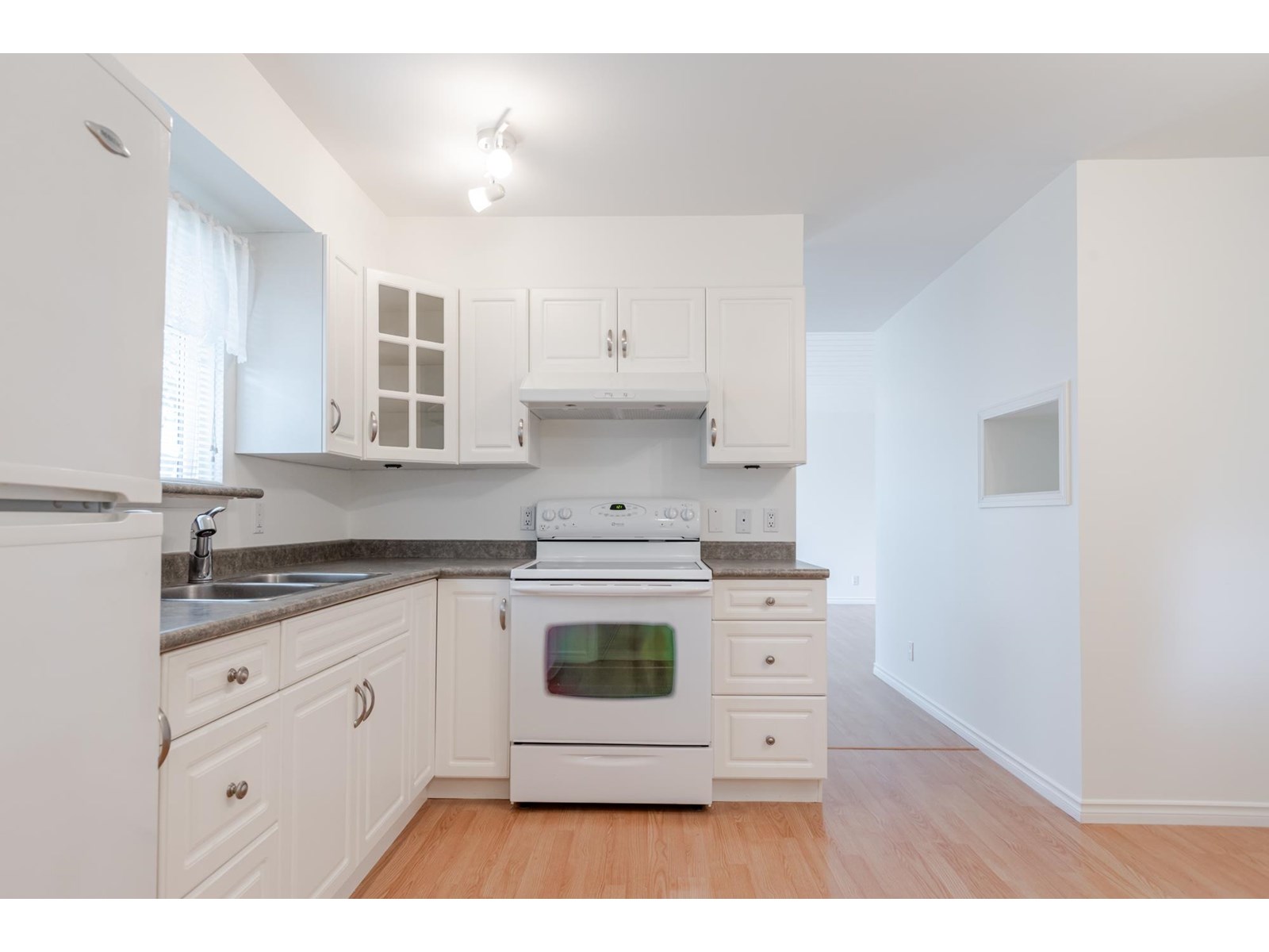 6055 W Greenside Drive, Surrey, British Columbia V3S 5M8 - Photo 13 - R3032452