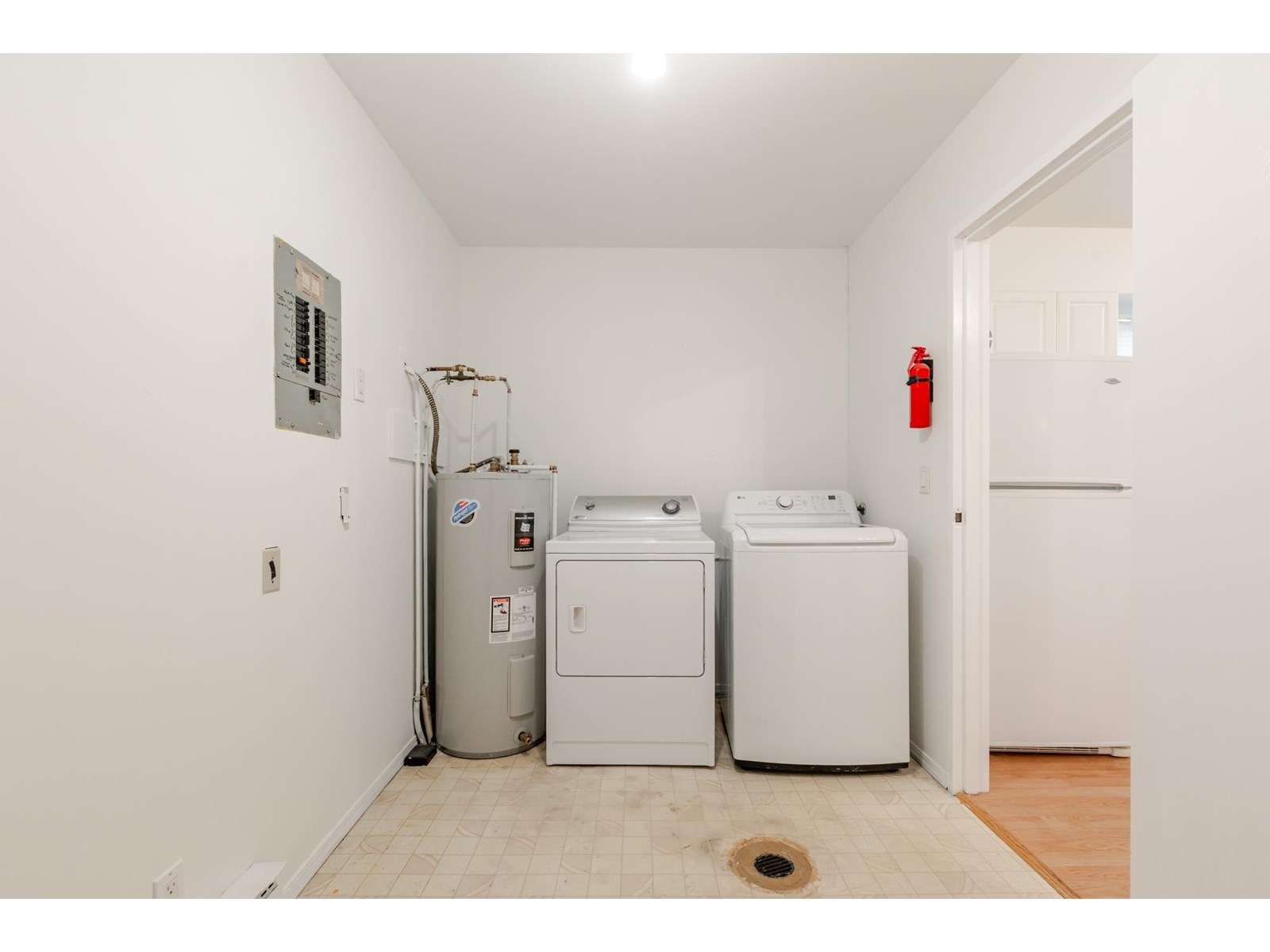 6055 W Greenside Drive, Surrey, British Columbia V3S 5M8 - Photo 24 - R3032452