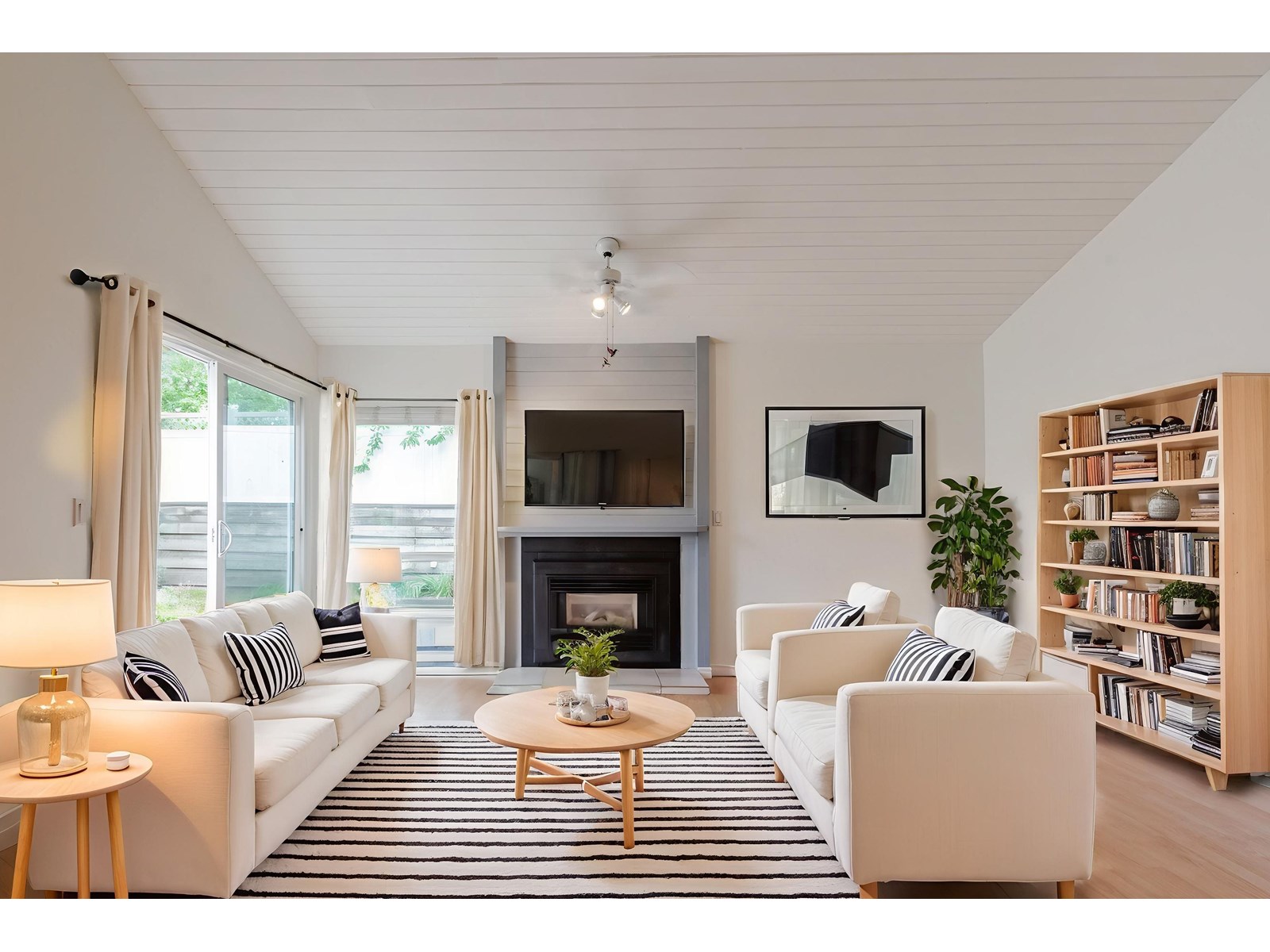 6055 W Greenside Drive, Surrey, British Columbia V3S 5M8 - Photo 6 - R3032452