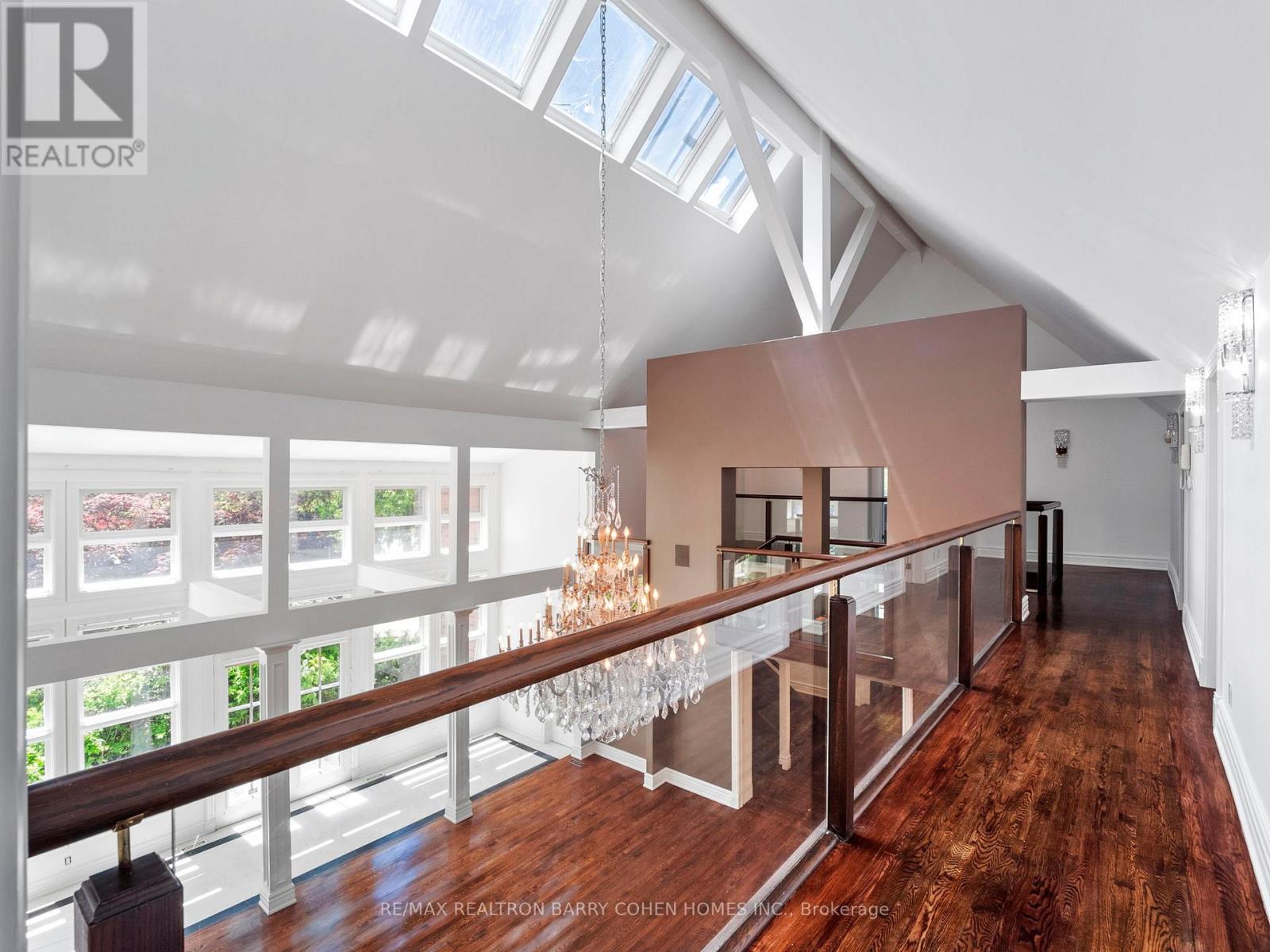 40 Old Colony Road, Toronto, Ontario  M2L 2K1 - Photo 18 - C12317757