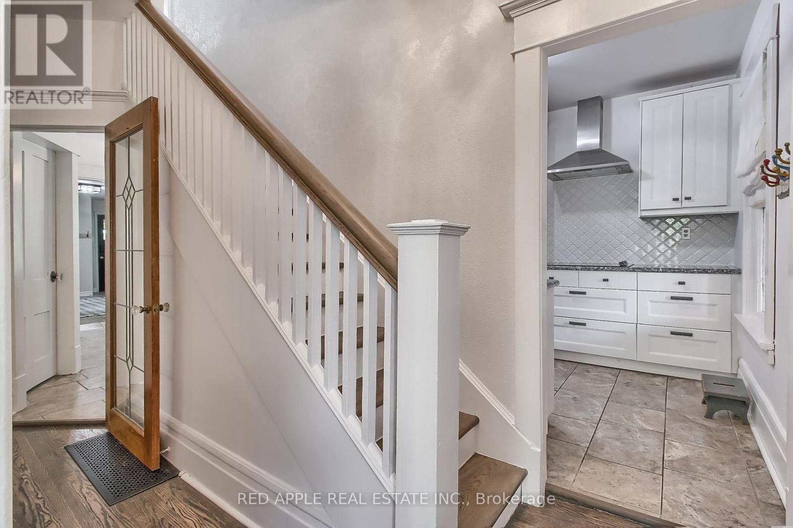 440 Whitevale Road, Pickering, Ontario  L1X 0J9 - Photo 9 - E12317767