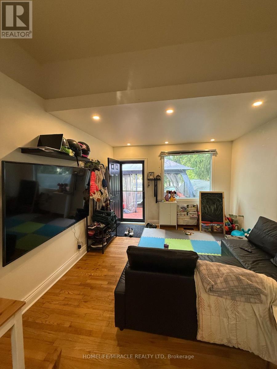 1478 Rosebank Road, Pickering, Ontario  L1V 1P4 - Photo 7 - E12317797