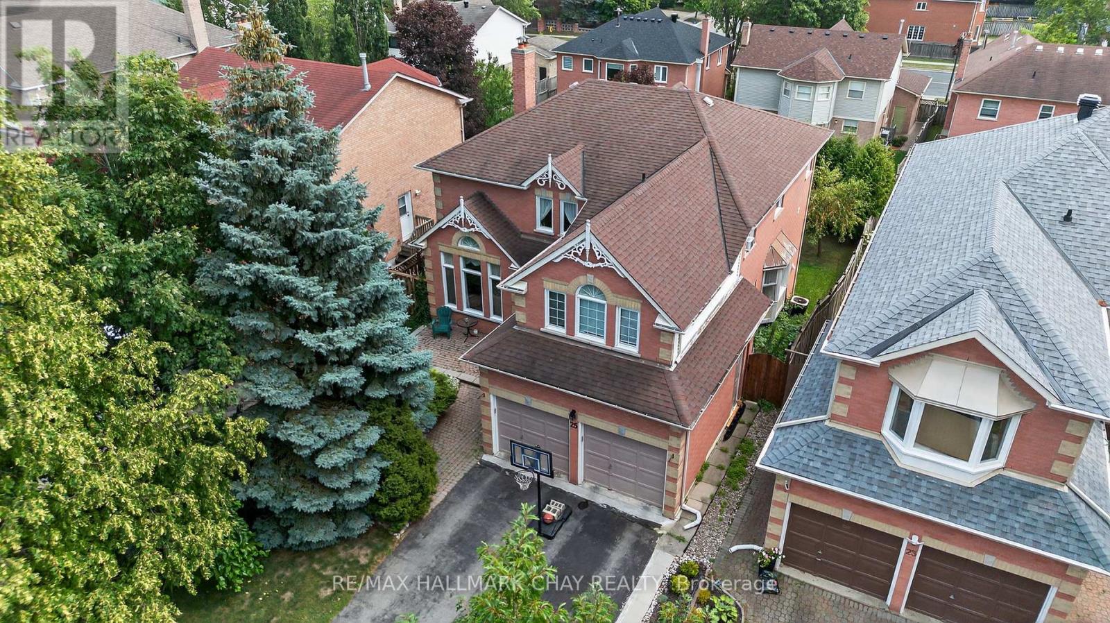 Property at 25 HEATHERWOOD CRESCENT image 1