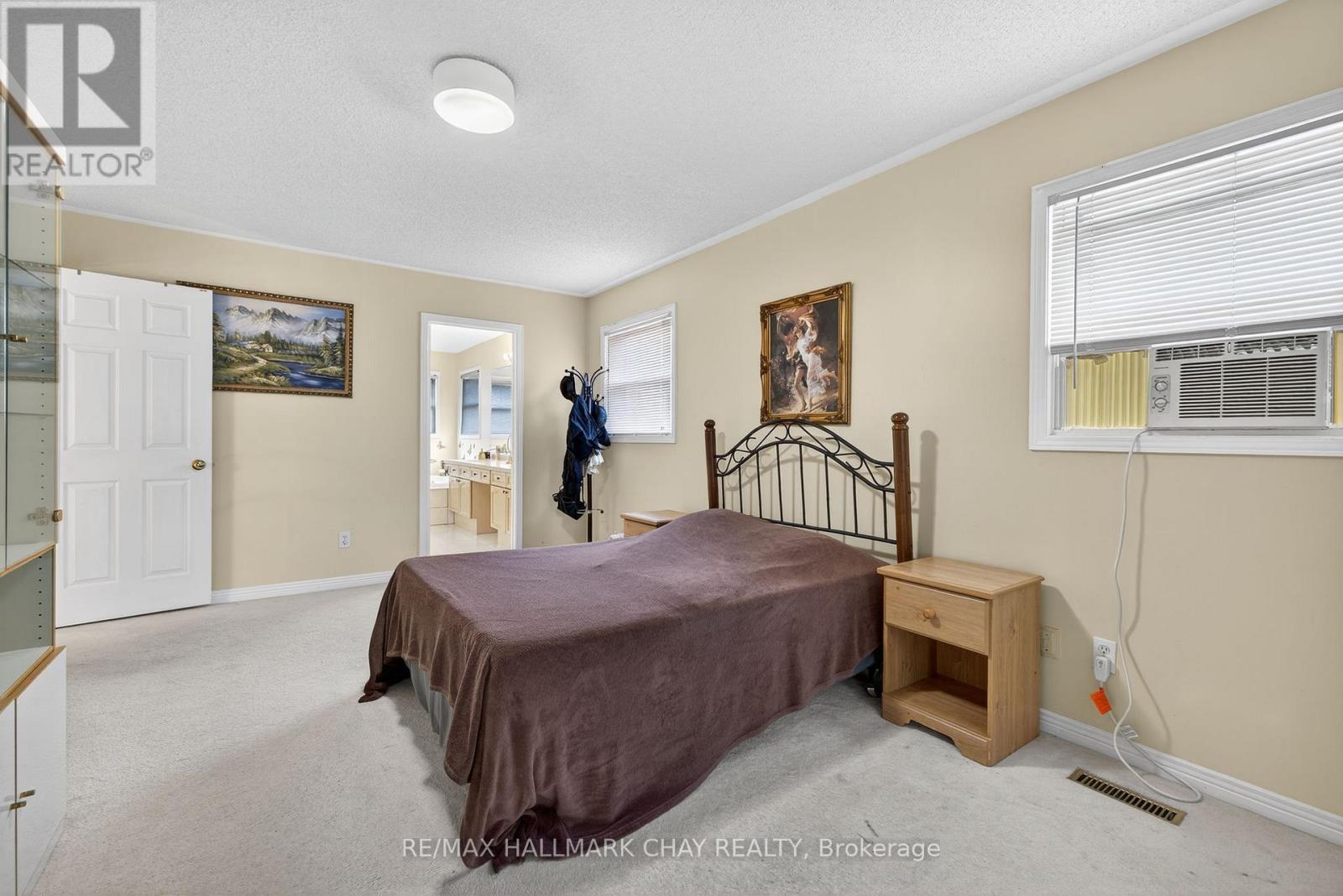 25 Heatherwood Crescent, Markham, Ontario  L3R 8W5 - Photo 18 - N12317758
