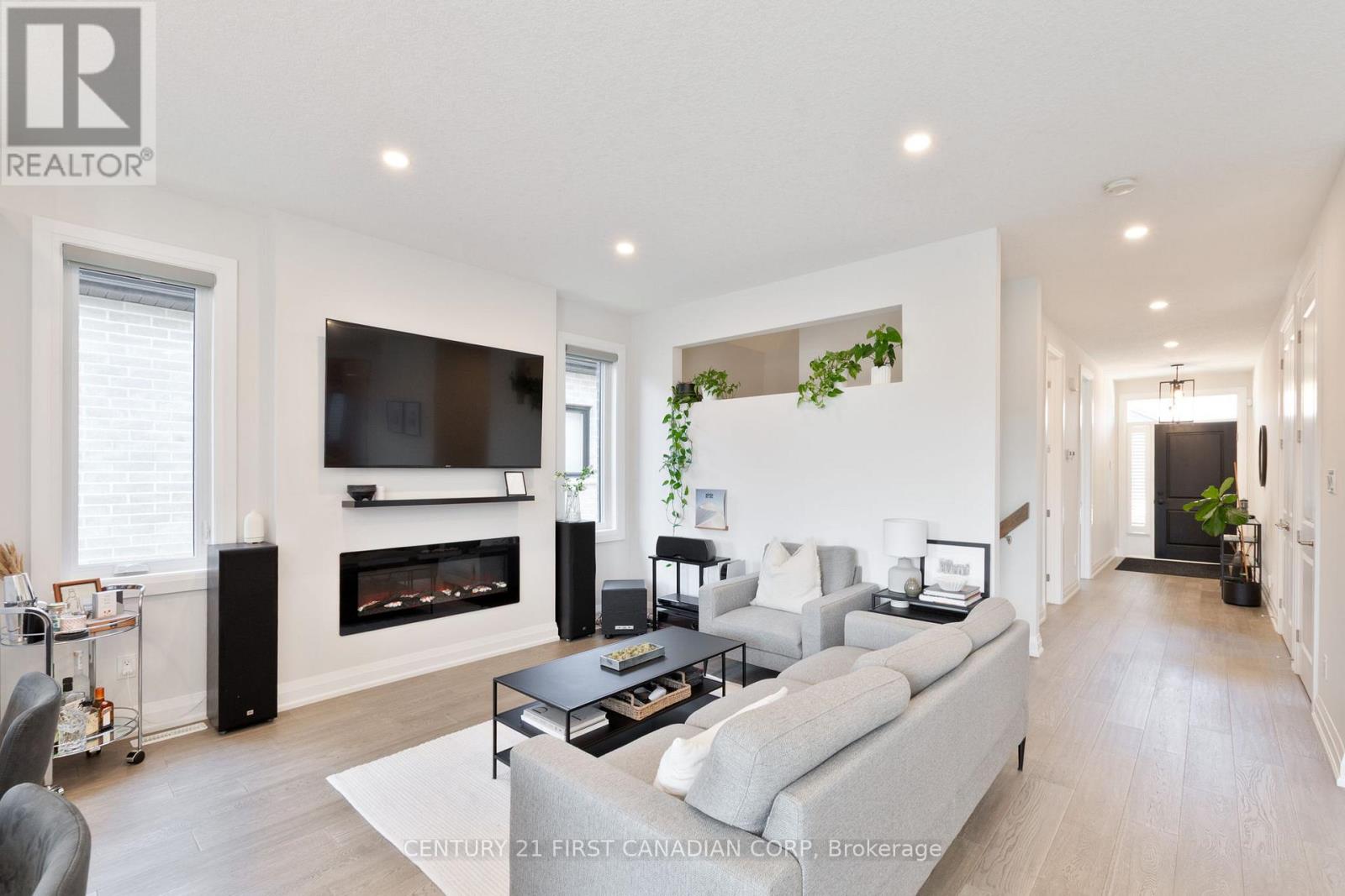 30 - 383 Daventry Way, Middlesex Centre, Ontario  N0L 1R0 - Photo 11 - X12317825
