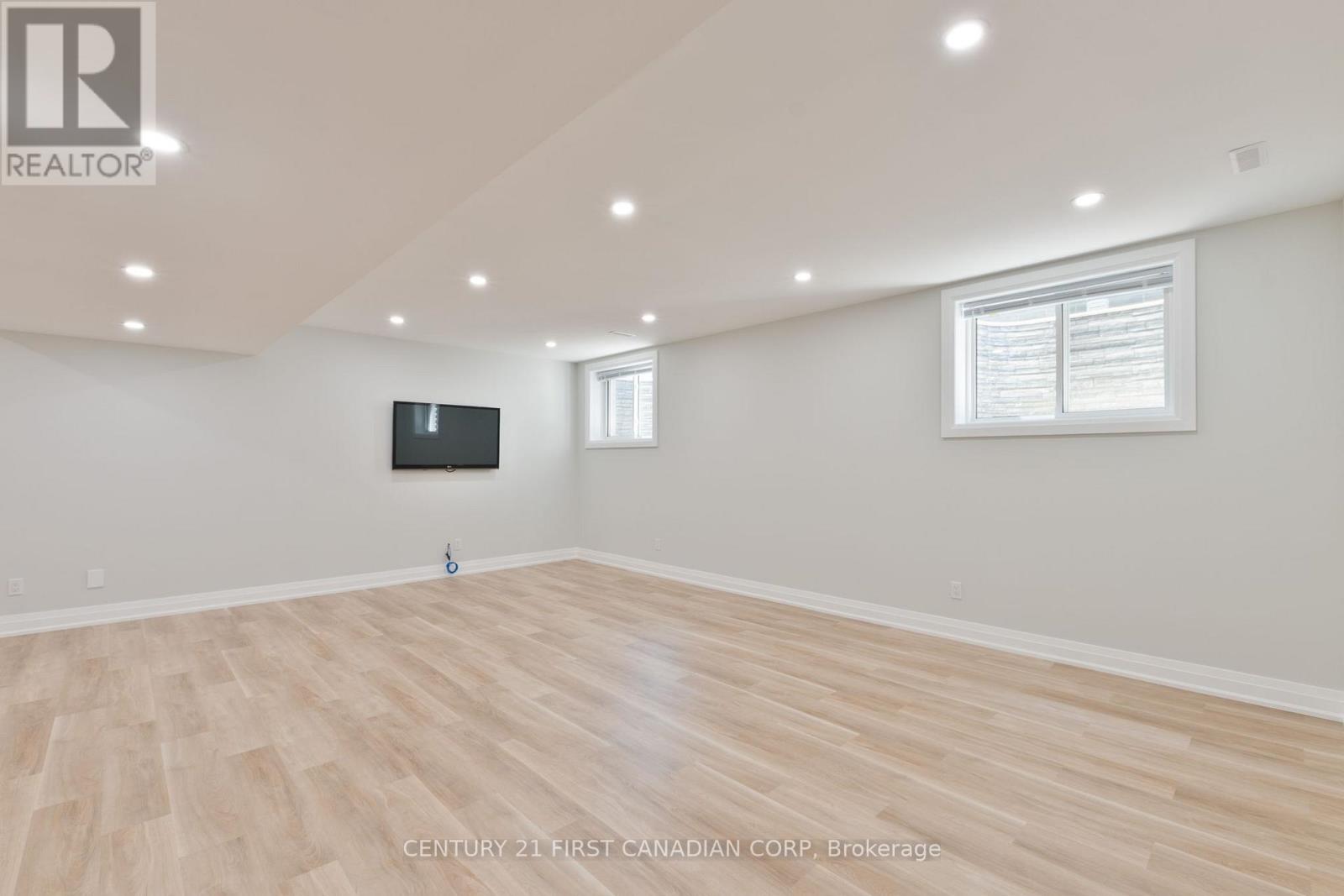 30 - 383 Daventry Way, Middlesex Centre, Ontario  N0L 1R0 - Photo 26 - X12317825
