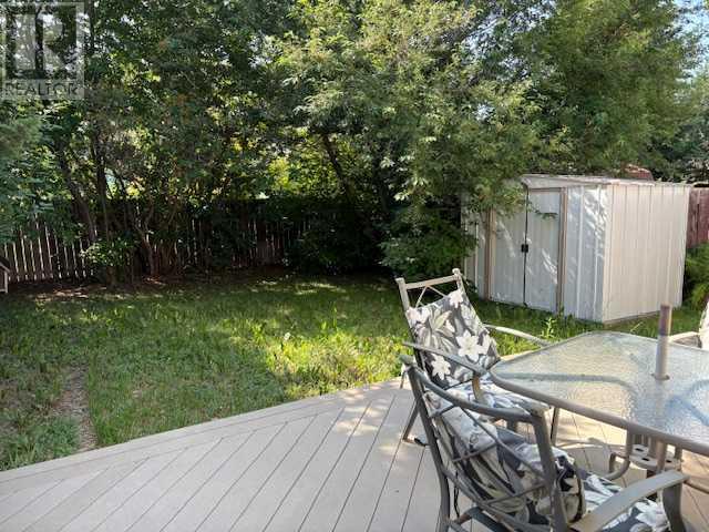 Property at 115 Cayuga Crescent W image 4