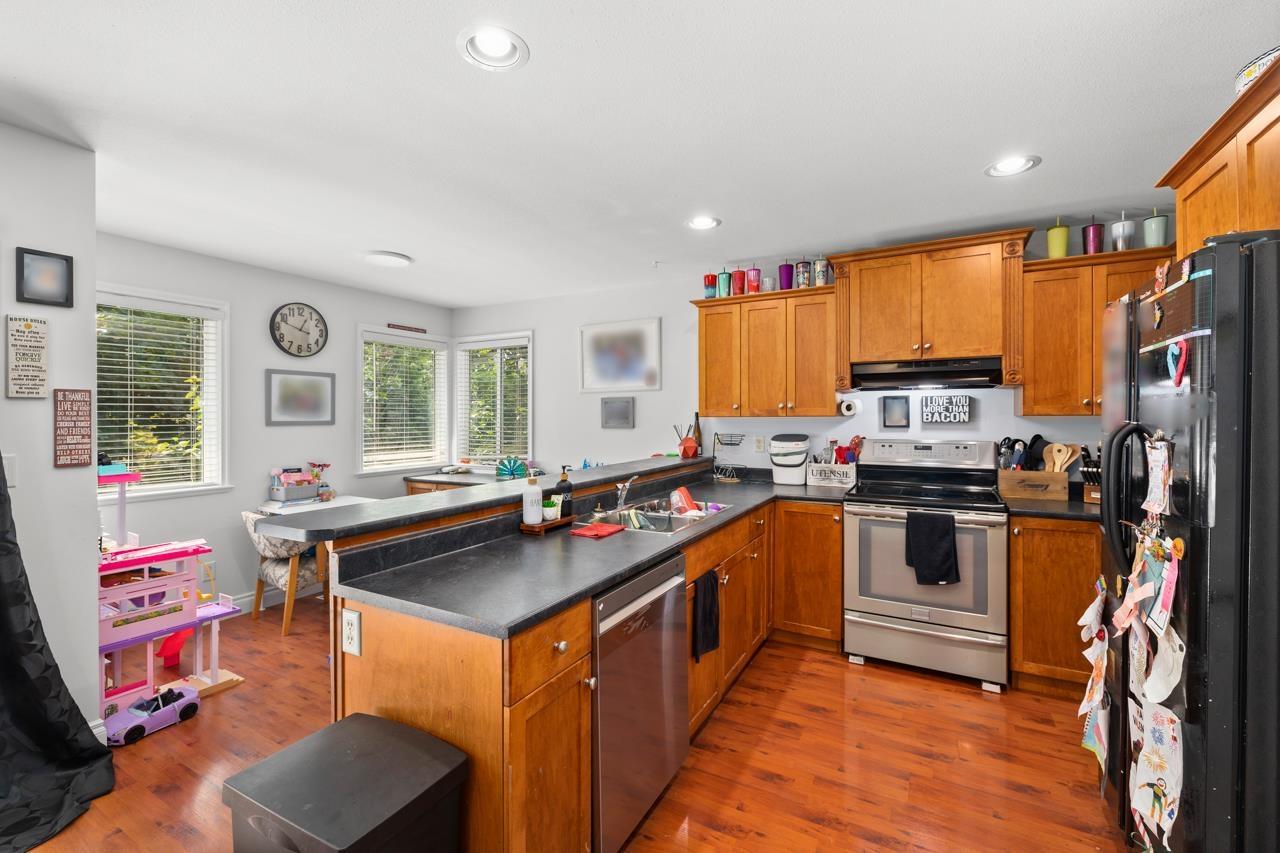 32898 Egglestone Avenue, Mission, British Columbia  V2V 7P9 - Photo 9 - R3031830