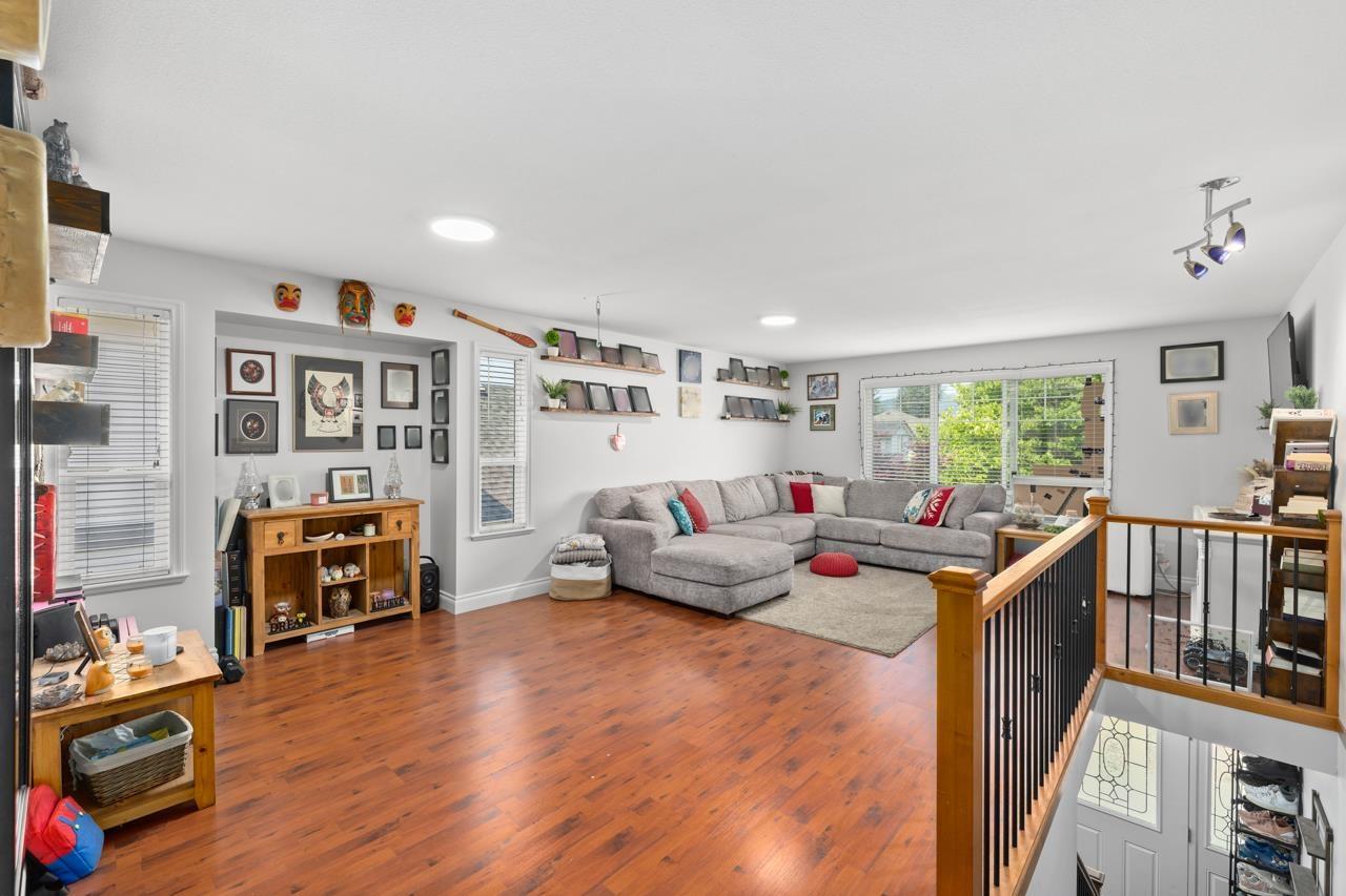 32898 Egglestone Avenue, Mission, British Columbia  V2V 7P9 - Photo 6 - R3031830