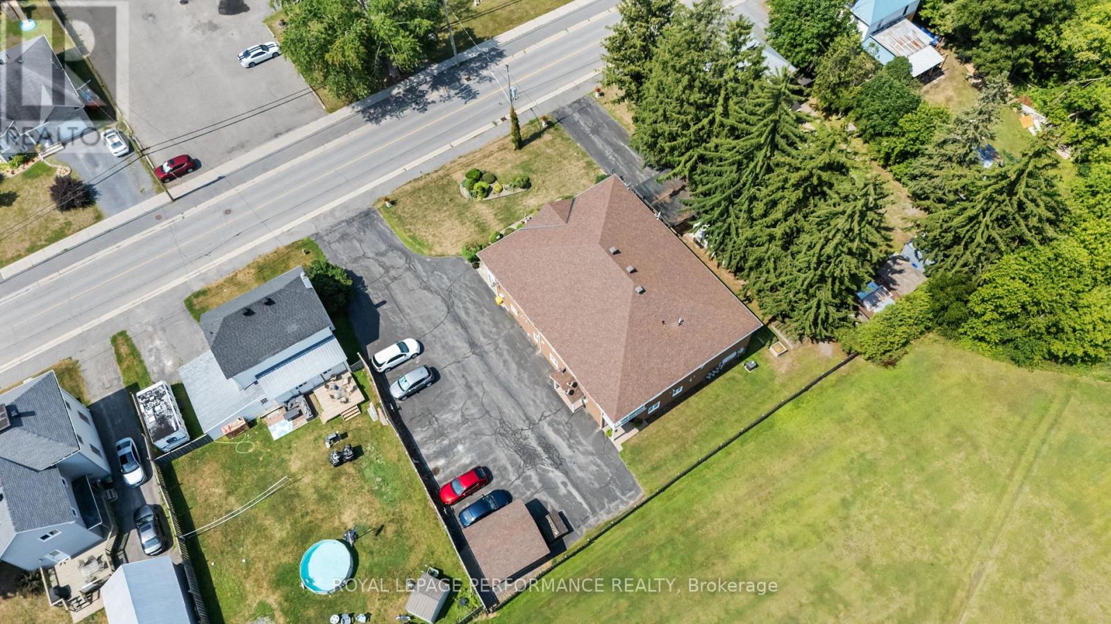 28 Queen Street, North Stormont, Ontario  K0A 1R0 - Photo 13 - X12317915