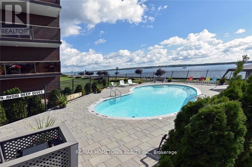211 - 55 Water Street E, Brockville, Ontario  K6V 1A3 - Photo 3 - X12317897