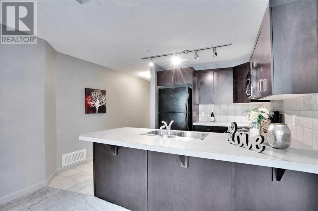210, 1410 1 Street Se, Calgary, Alberta  T2G 5T7 - Photo 10 - A2155653