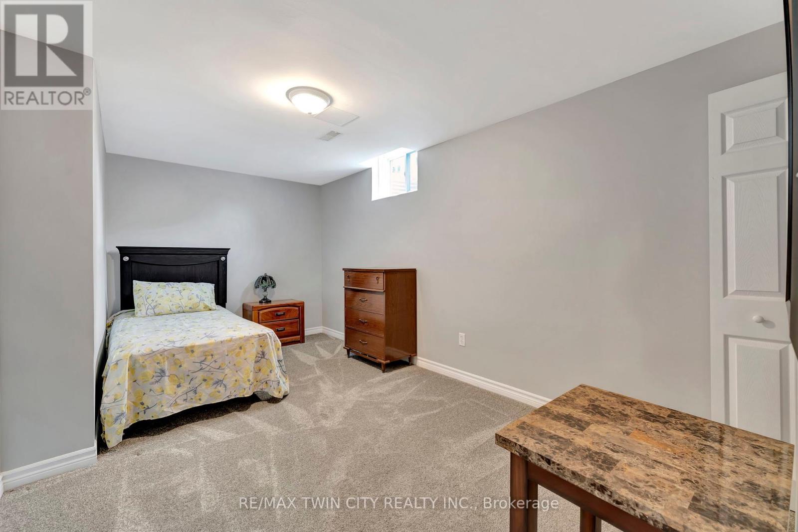 375 Elliott Street, Cambridge, Ontario  N1R 2L6 - Photo 18 - X12317779