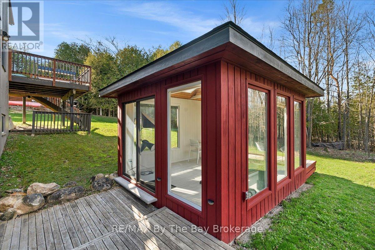 177 Talisman Mountain Drive, Grey Highlands, Ontario  N0C 1G0 - Photo 33 - X12317829