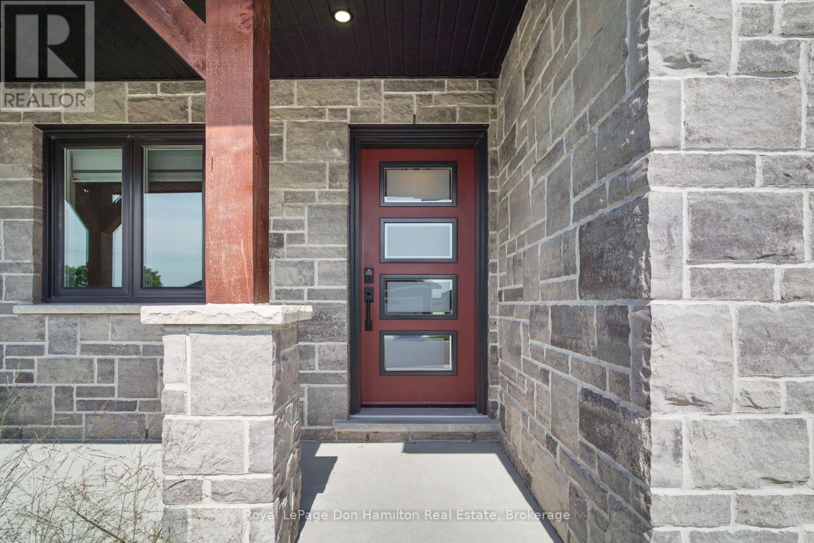 655 Gloria Street, North Huron, Ontario  N0M 1H0 - Photo 3 - X12317870