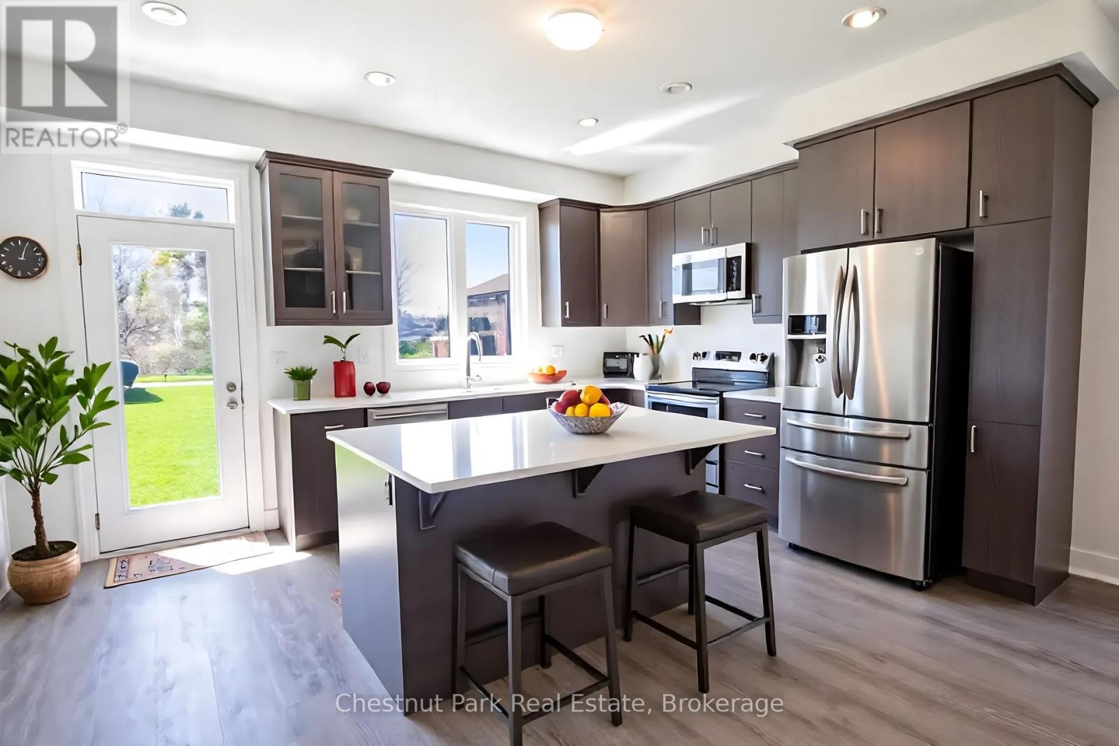 Property at 8 TIMMS GATE image 4