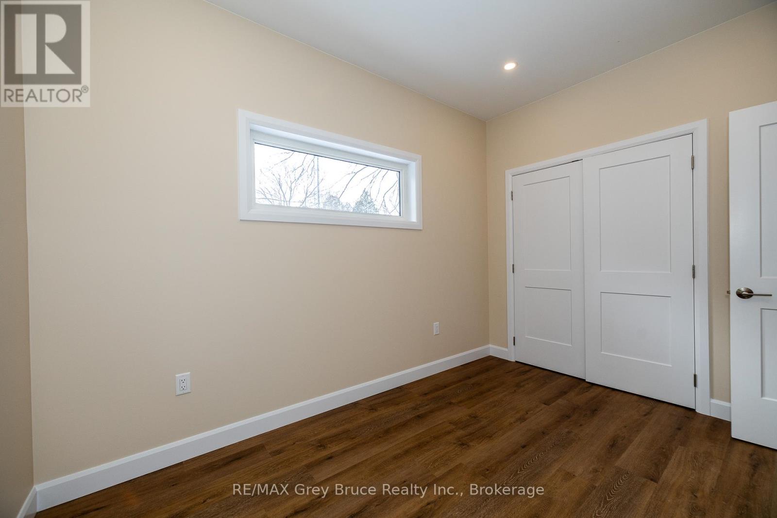 457 Huron Rd Road, South Bruce Peninsula, Ontario  N0H 2T0 - Photo 17 - X12317893