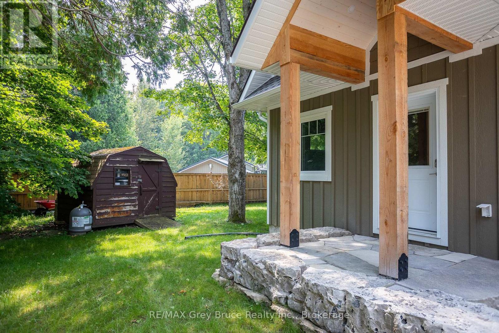 457 Huron Rd Road, South Bruce Peninsula, Ontario  N0H 2T0 - Photo 2 - X12317893