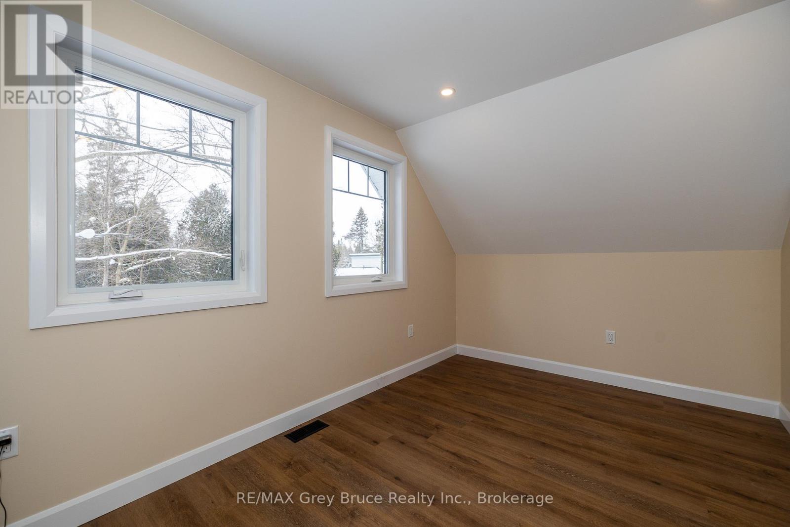 457 Huron Rd Road, South Bruce Peninsula, Ontario  N0H 2T0 - Photo 26 - X12317893