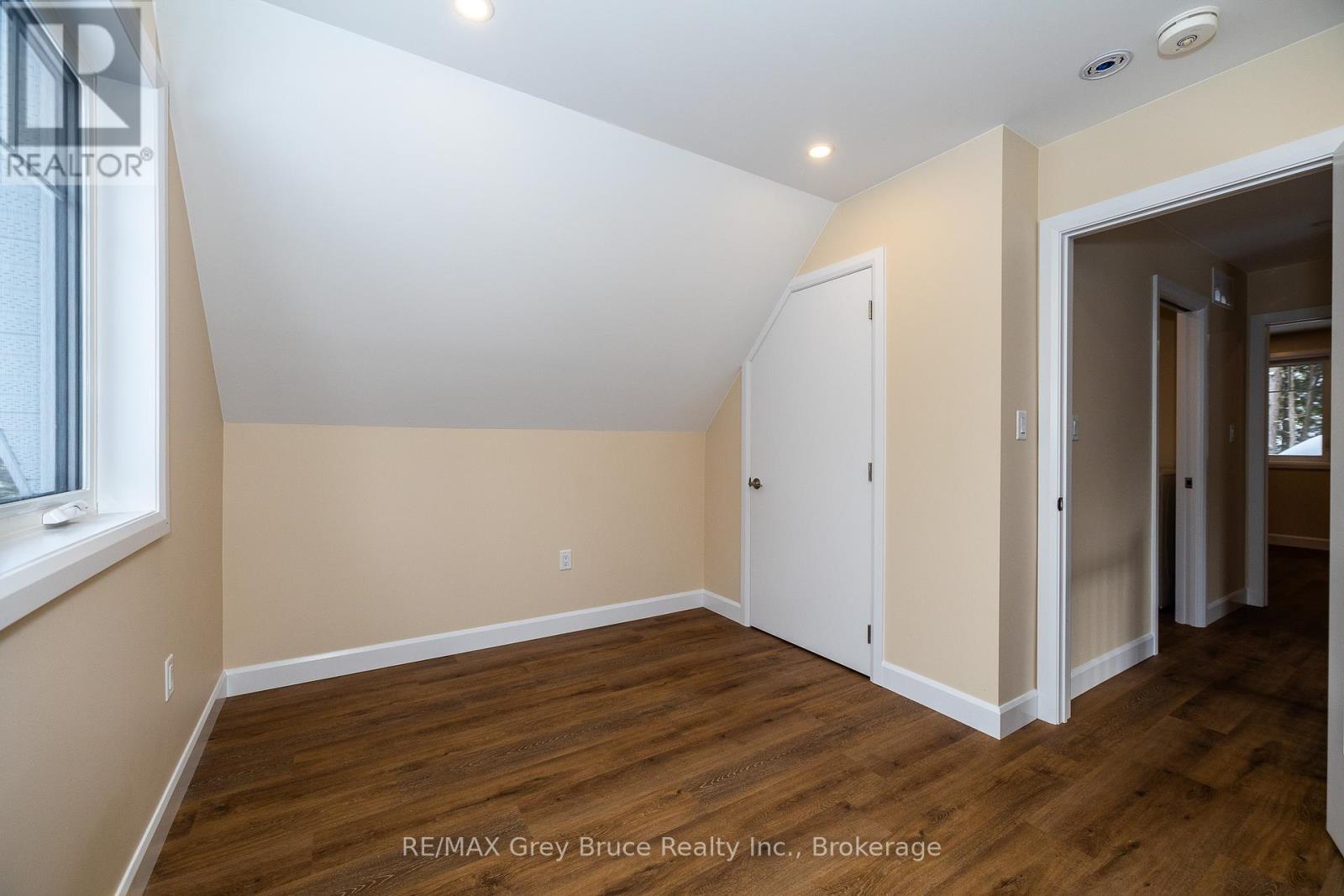 457 Huron Rd Road, South Bruce Peninsula, Ontario  N0H 2T0 - Photo 27 - X12317893