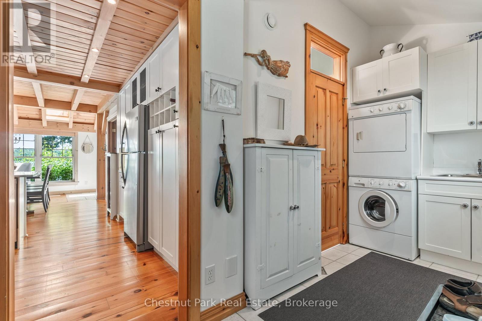 1142 Mccracken's Lane, Minden Hills, Ontario  K0M 2K0 - Photo 5 - X12317931