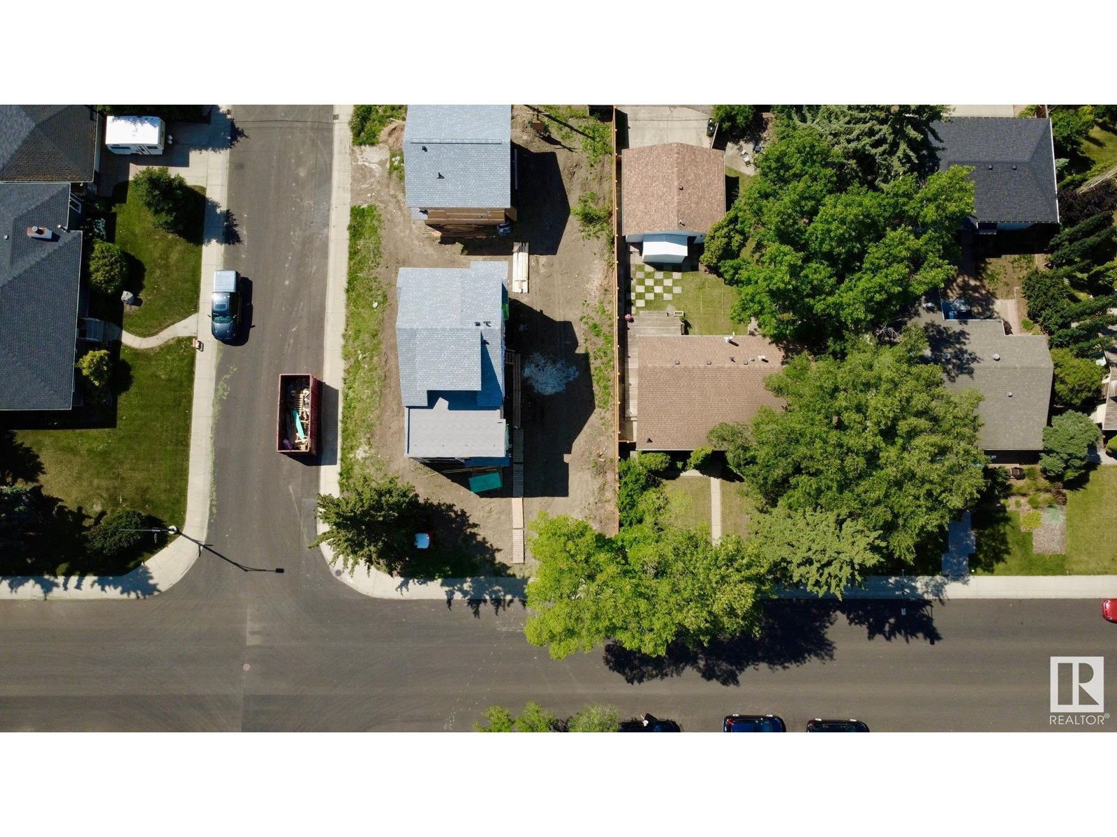 7806 145 St Nw, Edmonton, Alberta  T5R 0S6 - Photo 3 - E4450369