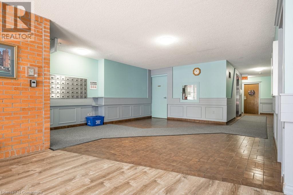 23 Main Street Unit# 205, Dundas, Ontario  L9H 2P7 - Photo 22 - 40728155