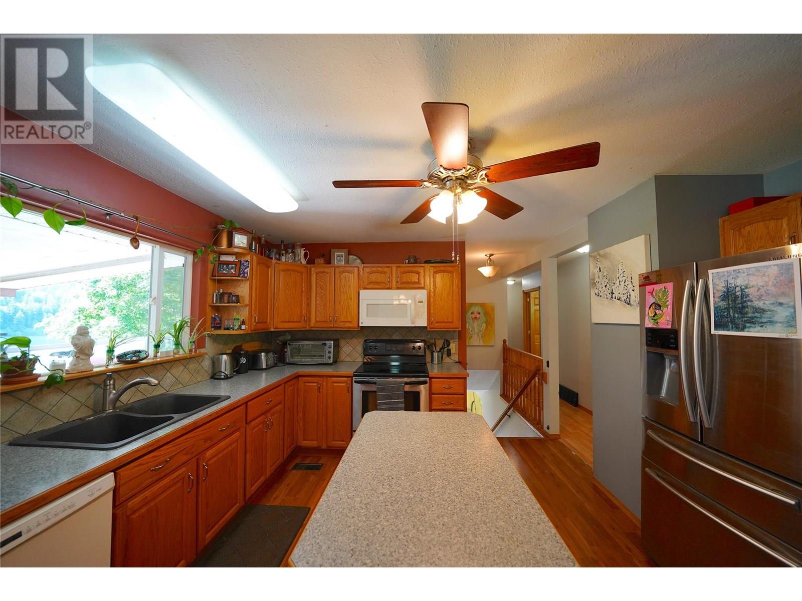 1062 Scamp Road, Glade, British Columbia  V1N 4R3 - Photo 49 - 10352058