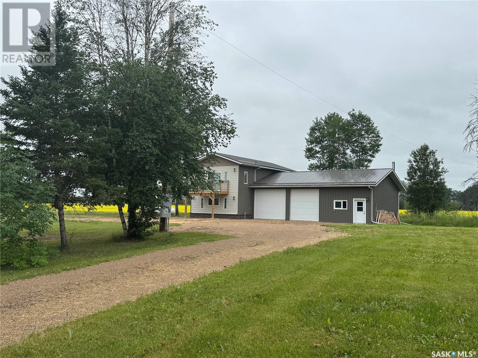 2.94 Acres with Attached Garage, Hudson Bay Rm No. 394, Saskatchewan