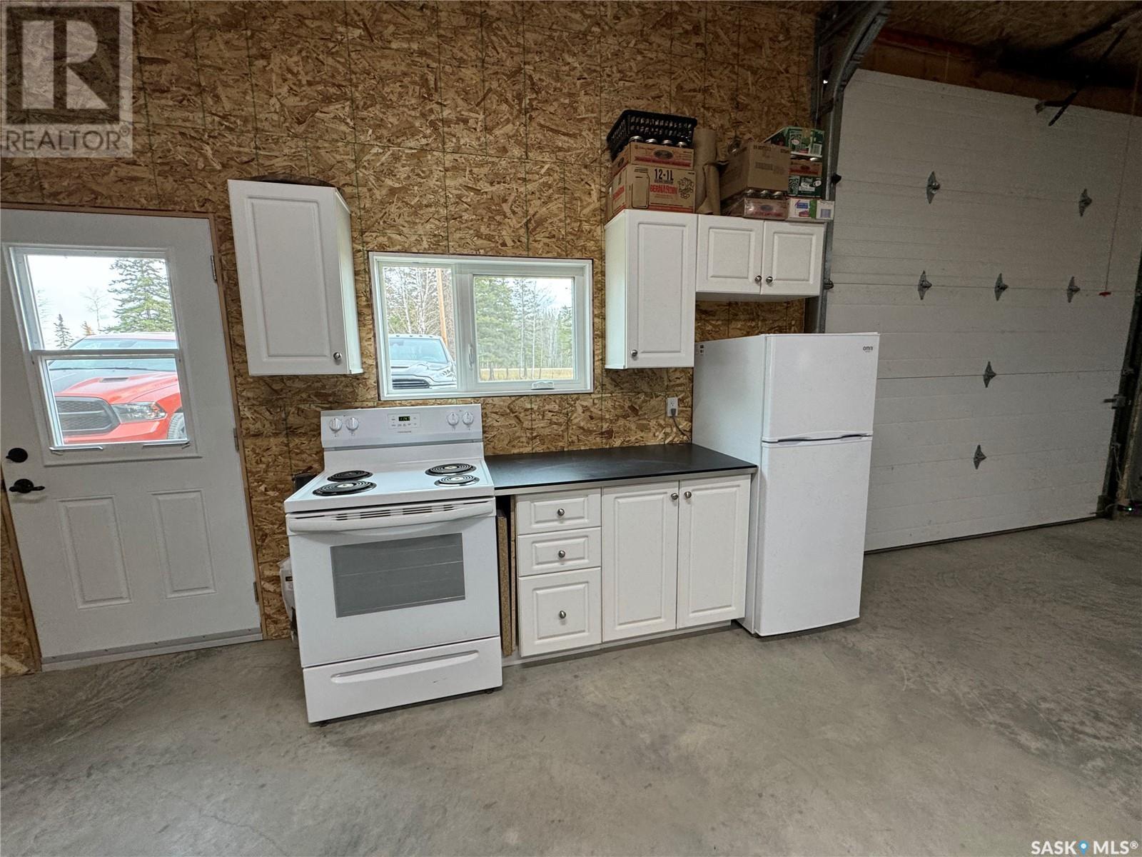 2.94 Acres With Attached Garage, Hudson Bay Rm No. 394, Saskatchewan  S0E 0Y0 - Photo 38 - SK014254