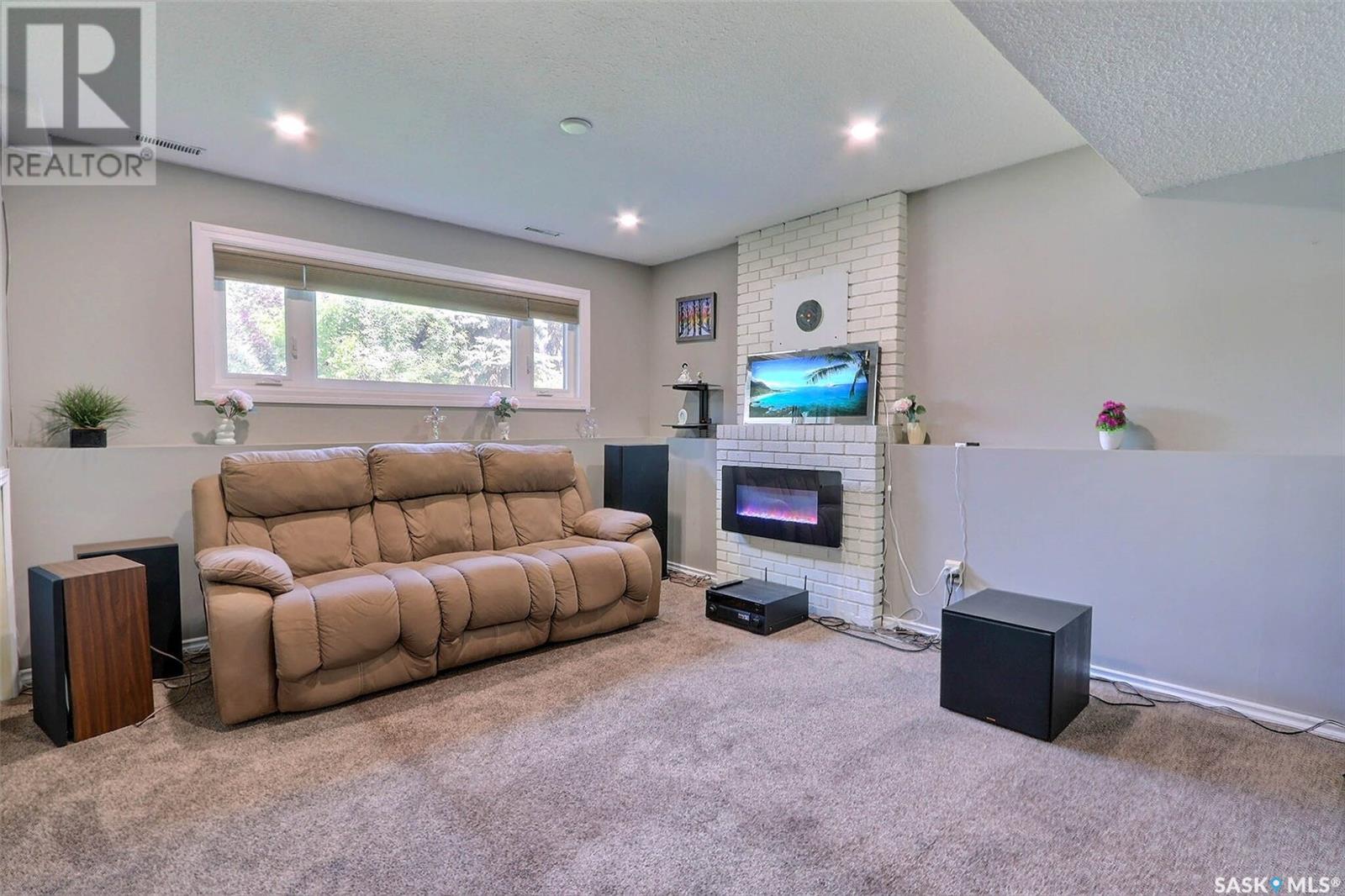 1699 Allbright Crescent, Prince Albert, Saskatchewan  S6V 7C3 - Photo 11 - SK014208