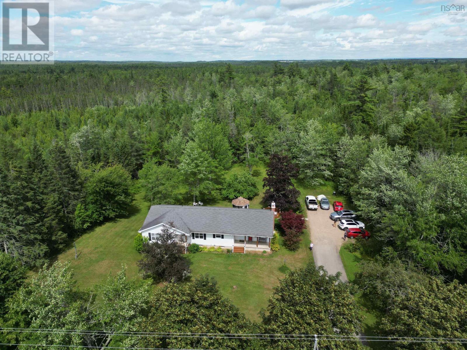 7017 Highway 14, Nine Mile River, Nova Scotia  B2S 2V5 - Photo 5 - 202518361