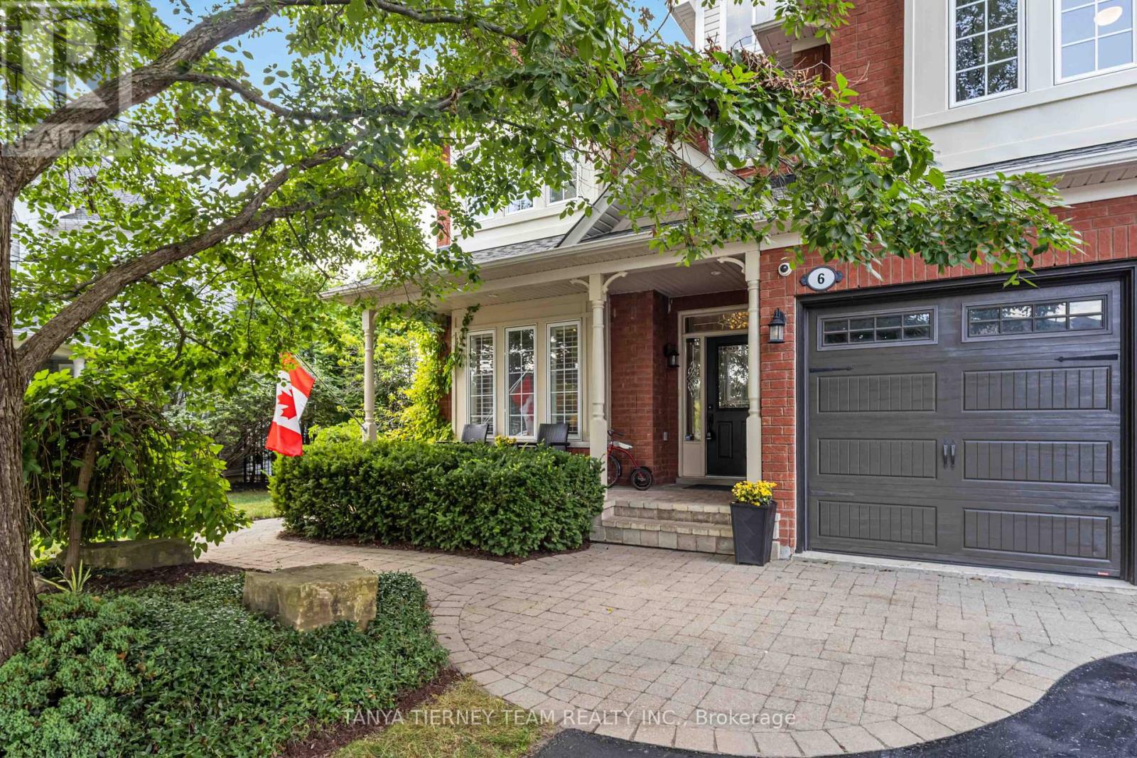 Property at 6 BRADDOCK COURT image 4
