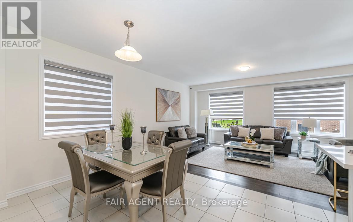 28 Tweedhill Avenue, Caledon, Ontario  L7C 4K4 - Photo 6 - W12316221