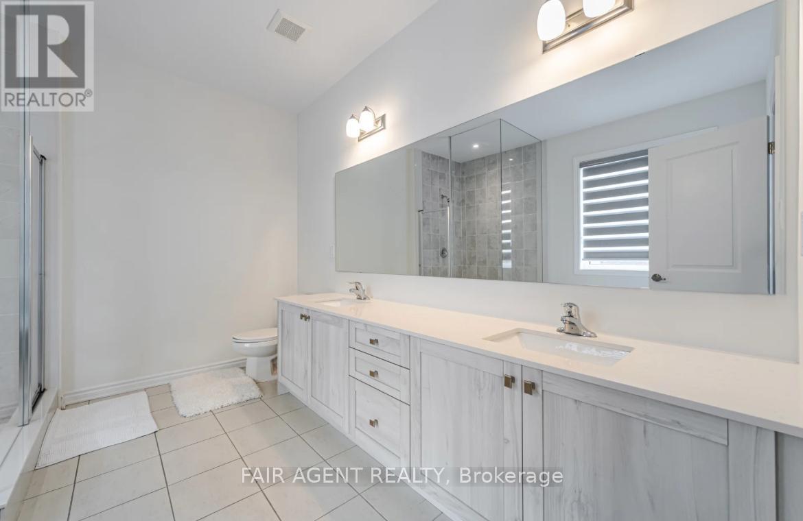 28 Tweedhill Avenue, Caledon, Ontario  L7C 4K4 - Photo 20 - W12316221