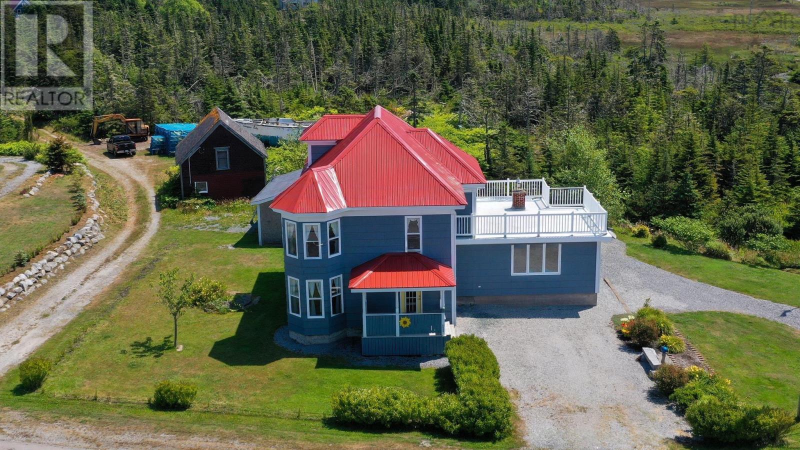 3009 Main Street, Clark's Harbour, Nova Scotia  B0W 1P0 - Photo 5 - 202519277