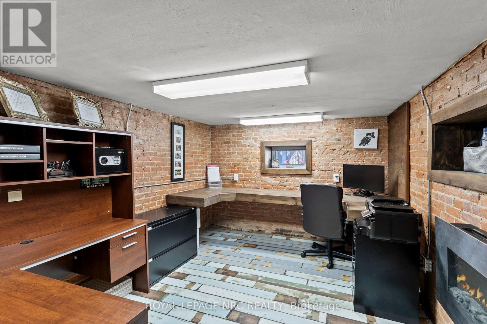 538 King Street, Port Colborne, Ontario  L3K 4H6 - Photo 15 - X12094013